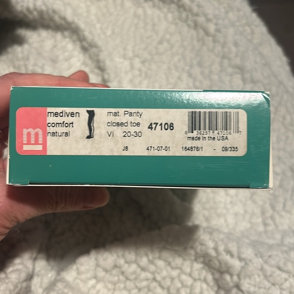 Mediven 47106 maternity compression stocking natural closed toe VI 20-30mmHg - Picture 5 of 5